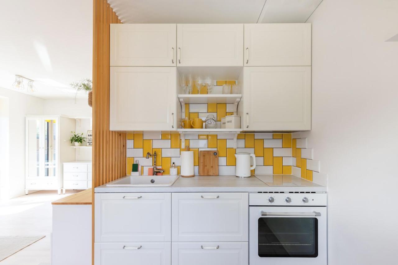 Yellow Studio Paupys Apartment Vilnius Exterior photo
